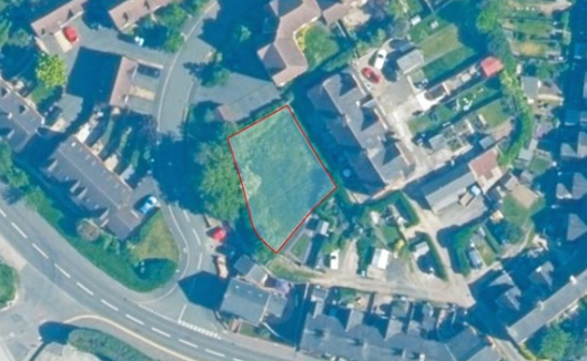 Plot with Planning for a Bungalow photo